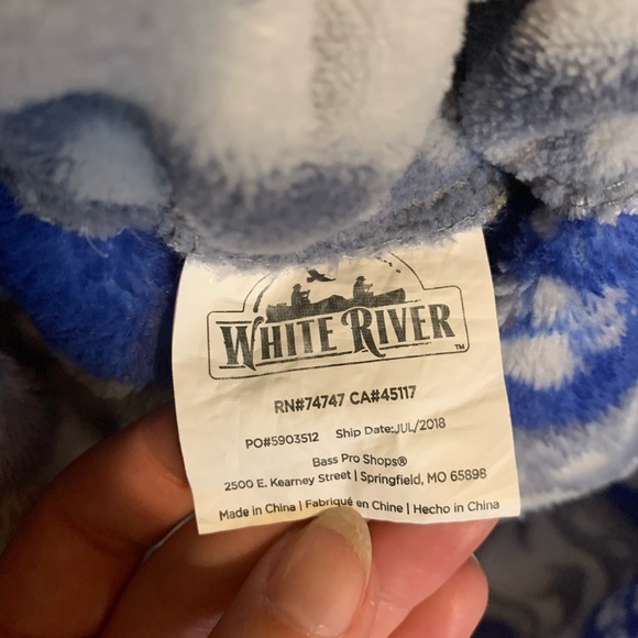 Dog Robe - Picture 3 of 5